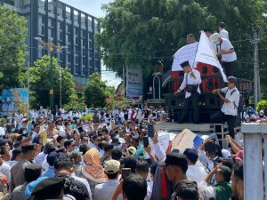 Ribuan Calon PPPK Demo DPRD NTB, Tuntut SE Kemenpan RB Dicabut