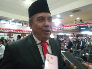 Respon Santai Sekwan DPRD NTB soal Surat Kaleng ‘Sembilan Naga’: Ya Biar Ajalah!