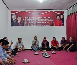 Perkuat Silaturahmi dan Gotong Royong, PDIP Mataram Gelar Buka Bersama Kader