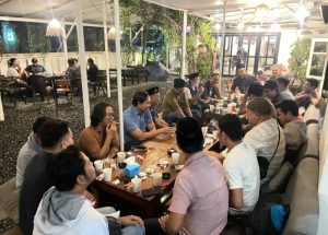 Eks Tim Media Iqbal-Dinda Ajak Dewan Pers dan Wartawan Buka Puasa Bersama di Mataram