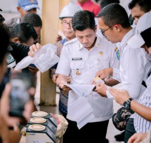 Bupati Dompu Warning Pabrik Jagung: Jangan Mainkan Harga, Jangan Rugikan Petani