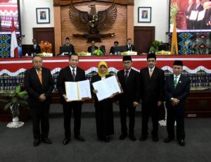 Gubernur NTB Serahkan RPJMD 2025–2029 ke Dewan: Prioritaskan Kemiskinan, Ketahanan Pangan, dan Pariwisata  