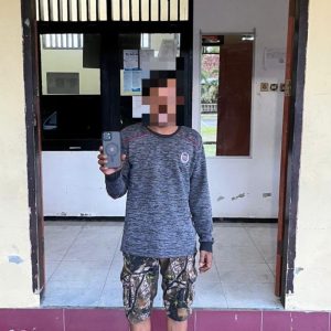 Gak Sadar Ada CCTV, Nekat Ambil HP Tertinggal di ATM, Pria Asal Jember Ditangkap Polsek Sandubaya
