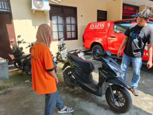 Demi Biaya Hidup, Perempuan Asal Sumbawa Jual Motor Teman, Kini Ditahan Polisi