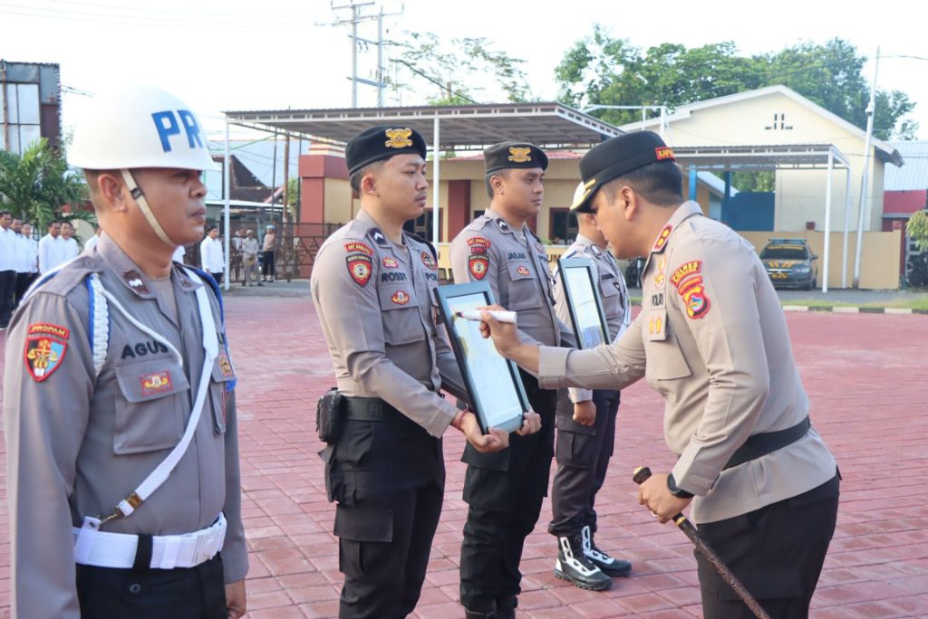 Tersandung Kasus Narkoba, Dua Polisi di Sumbawa Dipecat Tidak Hormat