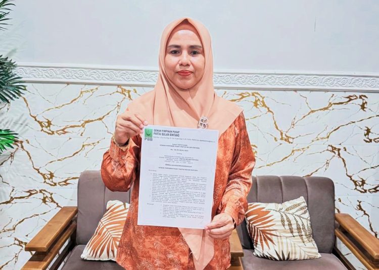 Nadirah Terima SK Baru DPW PBB NTB, Siap Bangkitkan Kejayaan dan Kemenangan Partai