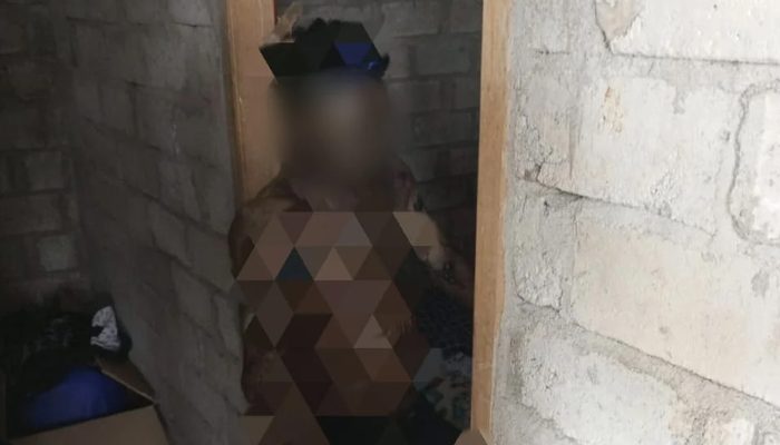 Ditemukan Membusuk, Pria 21 Tahun Tewas Tergantung di Kamar