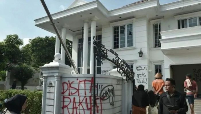15 Orang Jadi Tersangka Penjarahan Rumah Uya Kuya