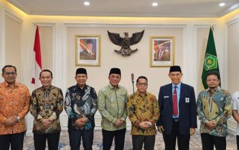 Bupati Bima Bersama Sekjen Kemenag dan Komite Pendirian IAIN Bima