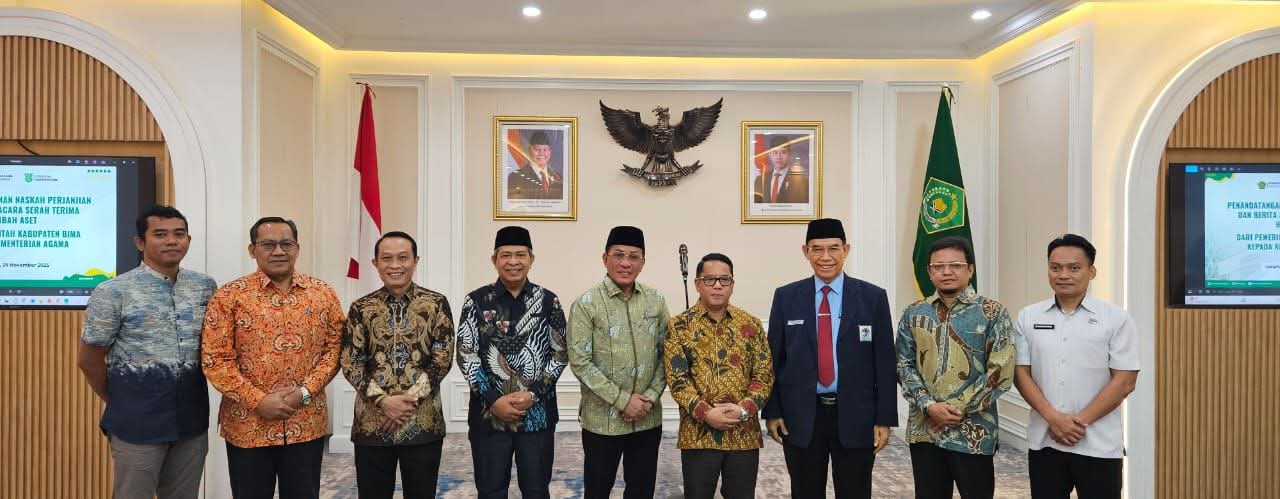 Bupati Bima Bersama Sekjen Kemenag dan Komite Pendirian IAIN Bima