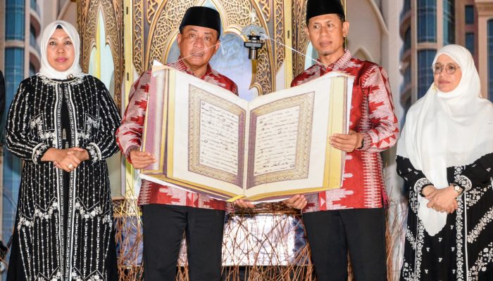 Bupati Bima Buka MTQ Tingkat Kabupaten Bima: Kita Ingin Lahirkan Generasi Muda Berakhlak Mulia dan Berprestasi