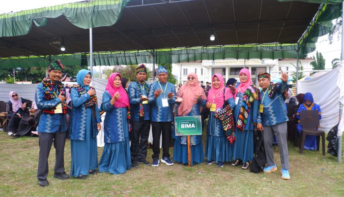 Hj. Anita Motivasi Kontingen Kabupaten Bima di Festival LASQI NTB 2025