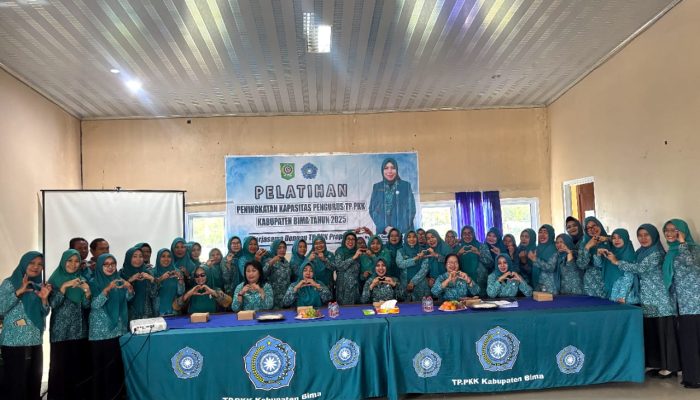 Tim Penggerak PKK NTB Gelar Pelatihan, Tingkatkan Kapasitas Pengurus PKK Bima