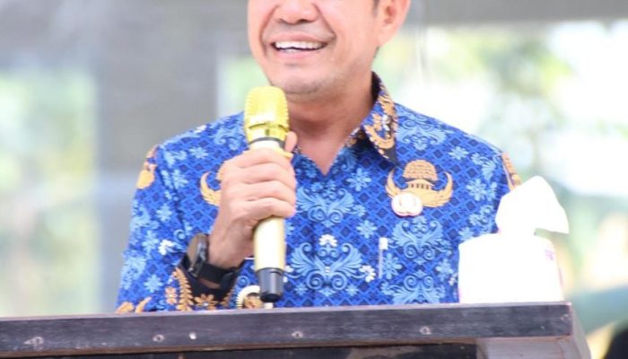 Resmikan Kantor Baru Camat Woja, Bupati Bambang Firdaus: Pelayanan Publik Harus Prima