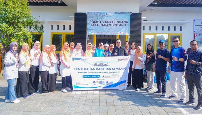 Dislutkan NTB Salurkan Bantuan Sembako untuk Nelayan Terdampak Banjir Rob di Ampenan