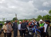 Gubernur NTB Miq Iqbal dan Bupati Jarot Tinjau Langsung Jalur Lintas Moyo dengan Motor Trail