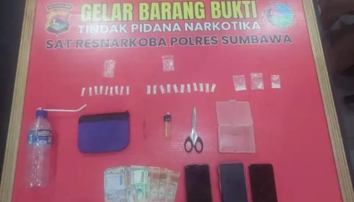Panik Digerebek Polisi, Staf Desa di Sumbawa Buang Sabu Lewat Jendela