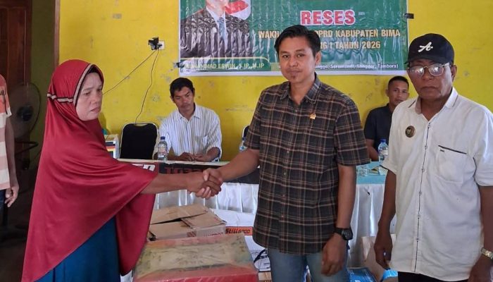 Legislator Muh. Erwin Kembali Salurkan Bantuan UMKM dan Pertanian