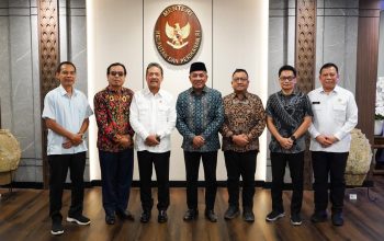 Bupati Bima Temui Menteri KKP, Tiga Desa Diusulkan Jadi Kampung Nelayan