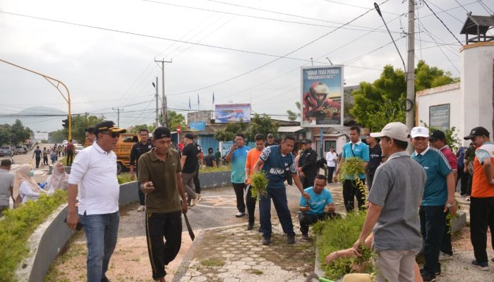 Sinergi TNI-Polri dan Pemda, Korve Massal Digelar di Kabupaten Bima