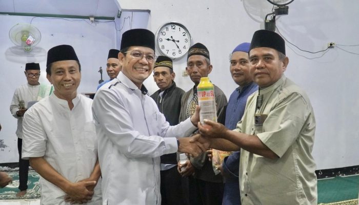 Bupati Bambang Firdaus Ajak Warga Jaga Persatuan dan Dukung Pembangunan Pelabuhan Kilo