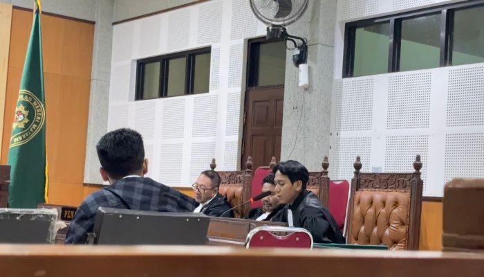 Disidang Gratifikasi, Acip Ingatkan Jaksa Adil Sejak dalam Pikiran