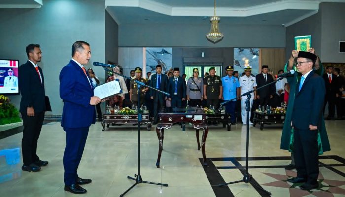Lantik Sekda Definitif Gubernur Miq Iqbal Tekankan Tata Kelola Birokrasi dan Kolaborasi
