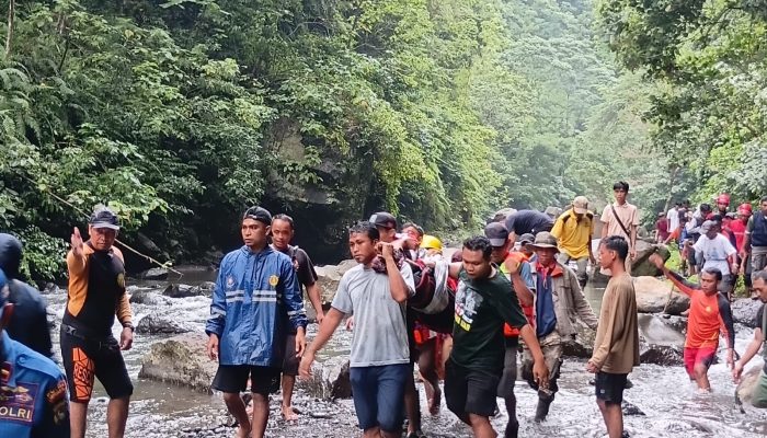 Terseret Arus di Tiu Bombong, Pemuda Santong Ditemukan Meninggal