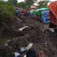Jalan Semakin Rusak Berat, Warga Langgudu Pertaruhkan Keselamatan