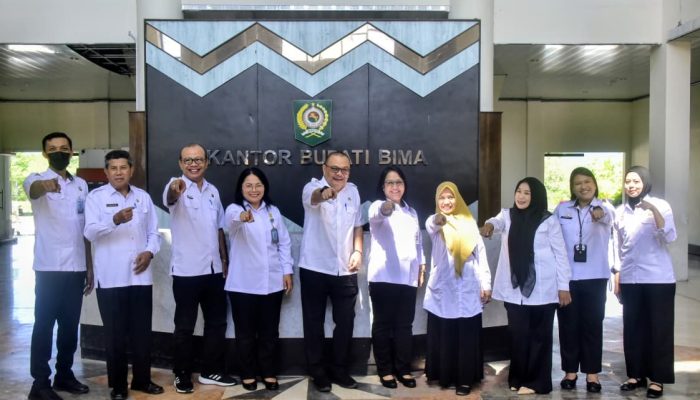 Sekda Bima dan Kanwil Kemenkum NTB Perkuat Sinergi Literasi Hukum Desa