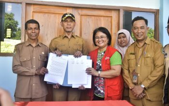 Resmikan Perpustakaan SDN Sowa Soromandi, Wabup Irfan Tegaskan Literasi Kunci Masa Depan Daerah