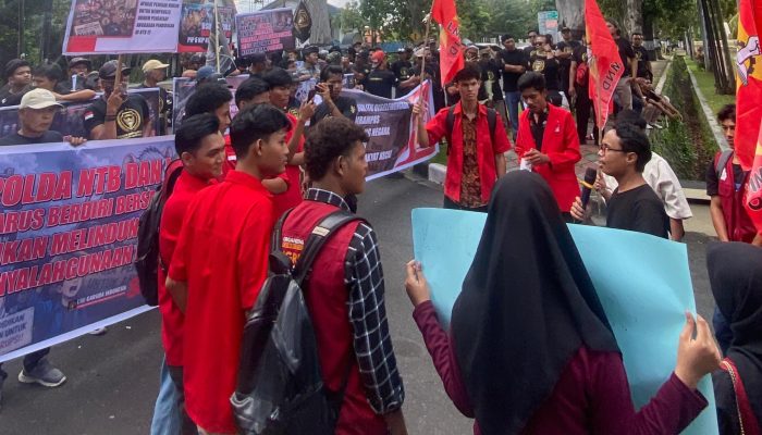 LMND Mataram Demo Polda NTB, Soroti Pelayanan Polisi dan Darurat Curanmor
