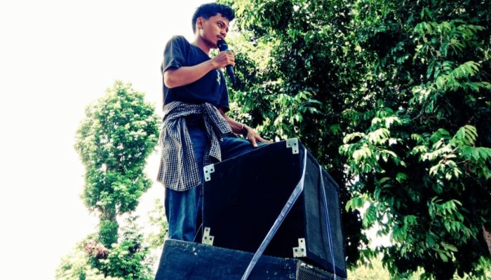 Slogan “NTB Makmur Mendunia” dan Lambannya Respons Pemerintah terhadap Kerusakan Jalan di Soromandi