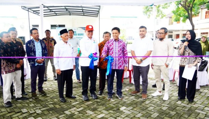 Inkubasi Bisnis Z Coffee Diluncurkan, UMMAT Siapkan Mahasiswa Hadapi Dunia Kerja