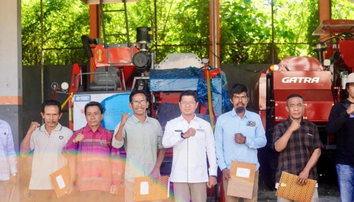 Bupati Bambang Firdaus Serahkan Alsintan, Dorong Dompu Perkuat Ketahanan Pangan Nasional