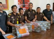 Mantan Kapolres Bima Kota AKBP Didik Dilimpahkan ke Kejari Bima, Uang Rp 2,8 Miliar Jadi Barang Bukti