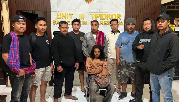 Terdesak 2 Hari Diburu Polisi, “Si Gondrong” Pembacok Burhan di Tolouwi Bima Menyerahkan Diri