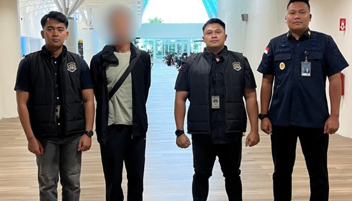 Gunakan Visa Kunjungan untuk Berbisnis, WN Tiongkok Dideportasi dari Dompu